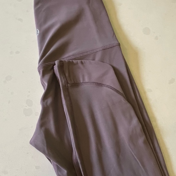 Align Pant Petal, Frosted Mulberry 25" - Picture 4 of 6